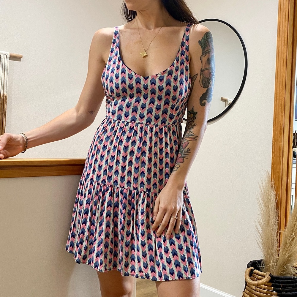 Tea and Cup LA Shift Dress